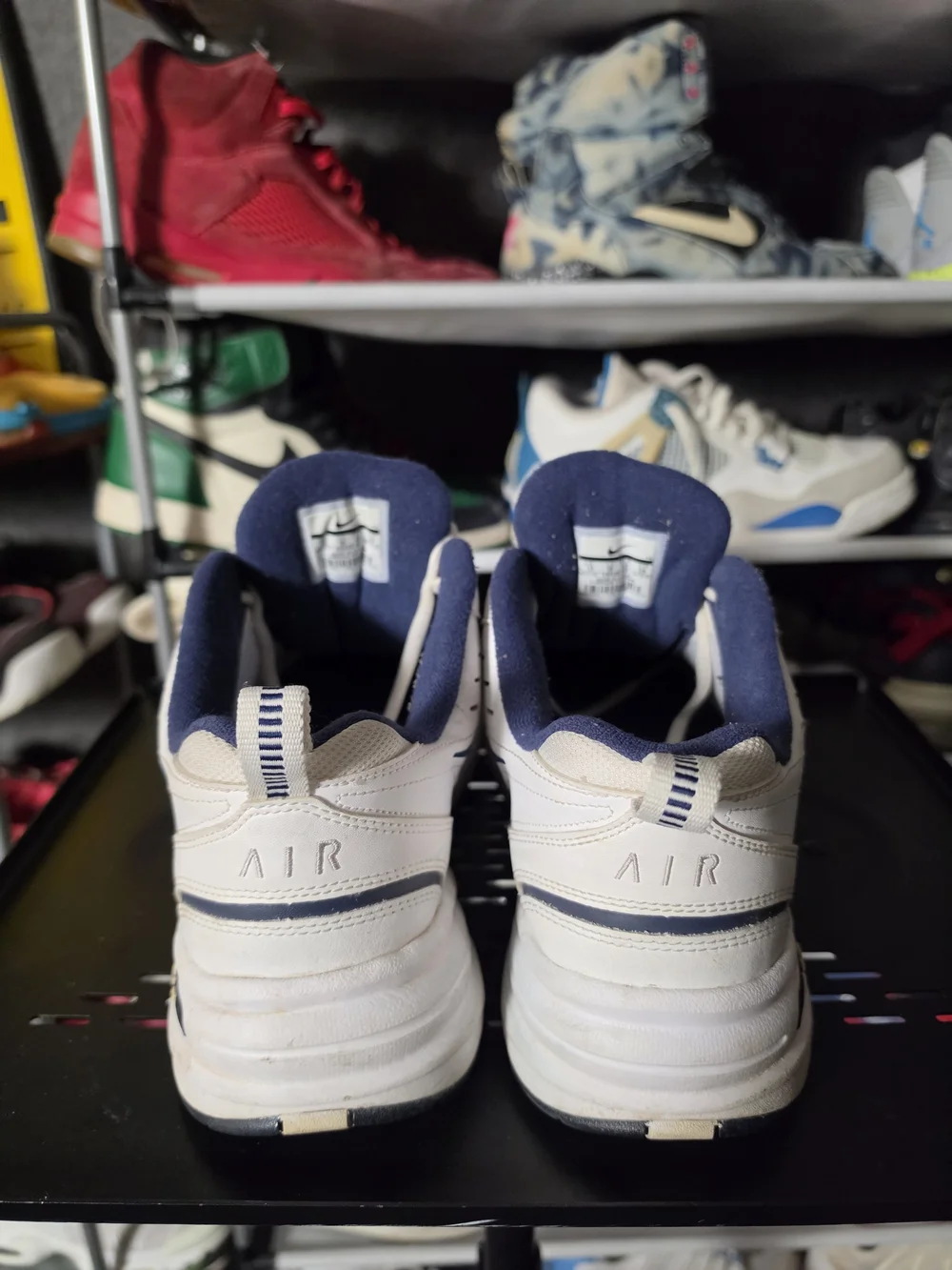 🔥 Nike Air Monarch Men's Size 11 White and Navy Air Athletic Sneakers